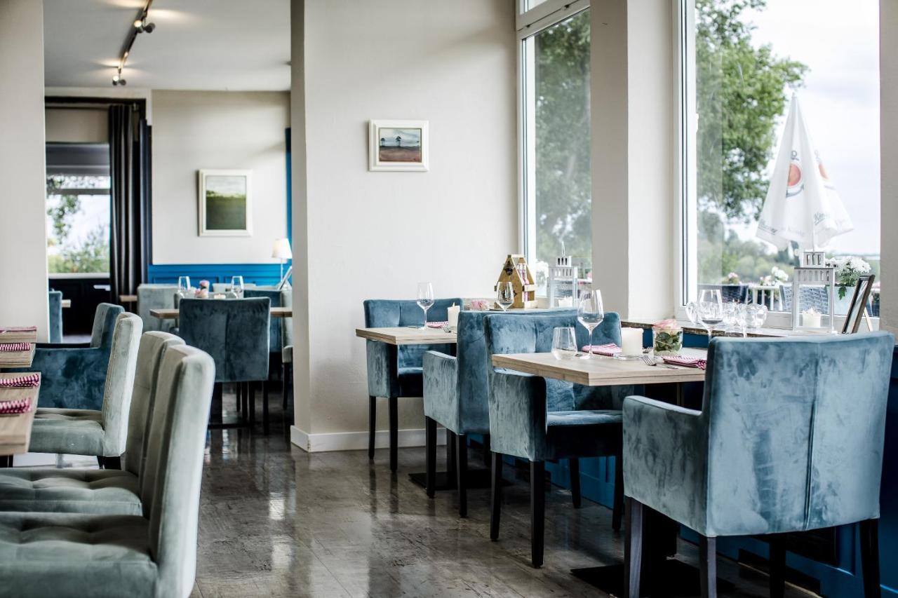 Hotel Faehrhaus Km734 Dusseldorf Ngoại thất bức ảnh